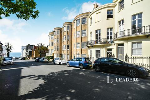 1 bedroom apartment to rent, Chichester Place